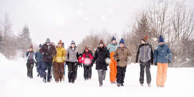 Sneeuw Groep Winter Shutterstock 1516795298